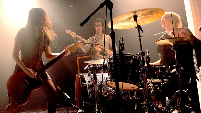 3. le butcherettes live-photo courtesy Le Butcherettes.jpg